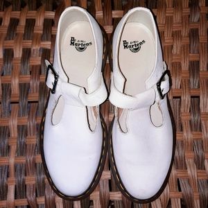 Dr. Martins Polley Mary Jane, T-Strap, Buckle